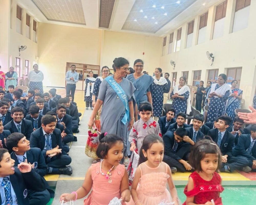 Photos Principal Day celebrations