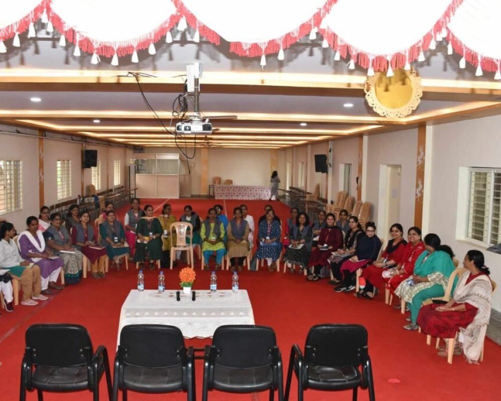 photos Phonics Training Programme